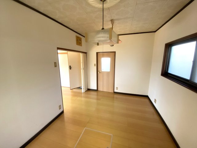 藤竹借家の洋室