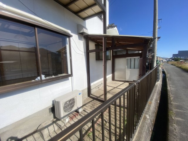 藤竹借家のバルコニー