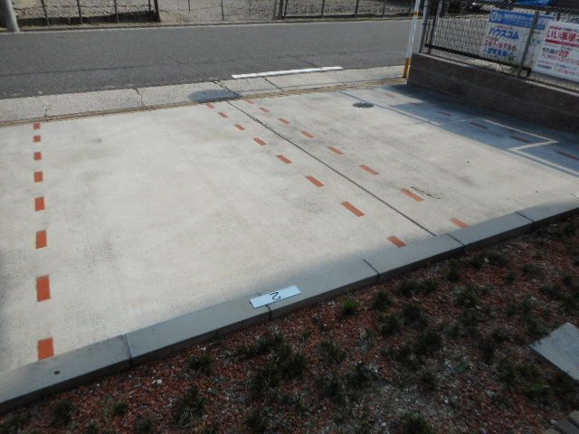 アンジュ　錦の駐車場|駐車場完備です