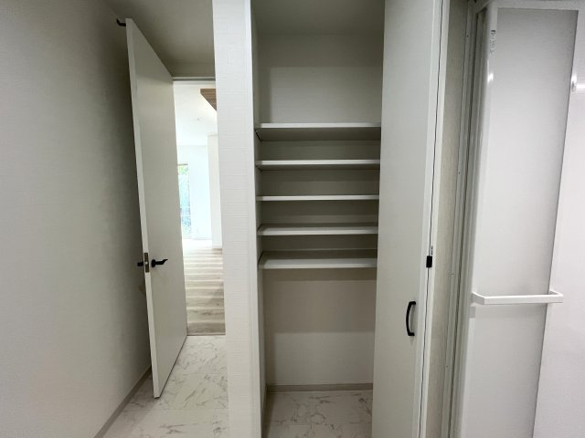 のびのびとした暮らしはここで叶う！横須賀市野比３丁目新築戸建の収納