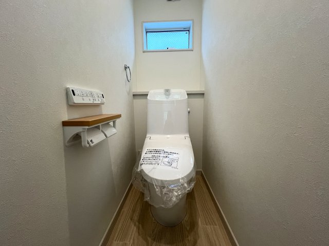 のびのびとした暮らしはここで叶う！横須賀市野比３丁目新築戸建のトイレ