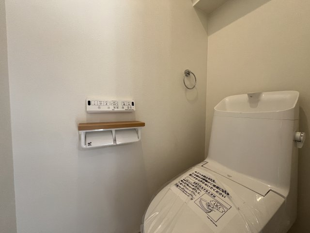 のびのびとした暮らしはここで叶う！横須賀市野比３丁目新築戸建のトイレ