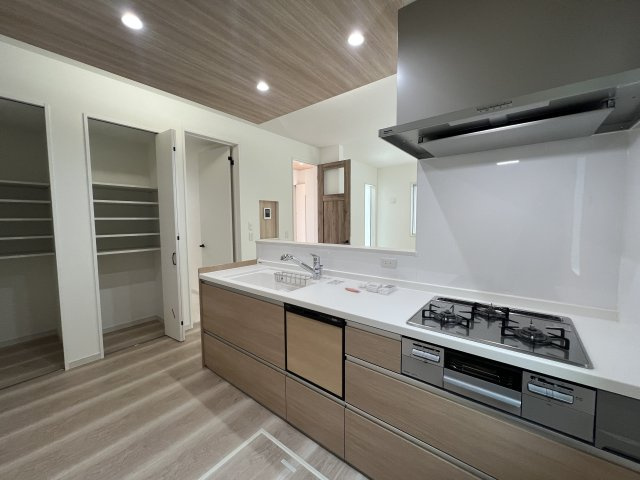 のびのびとした暮らしはここで叶う！横須賀市野比３丁目新築戸建のキッチン