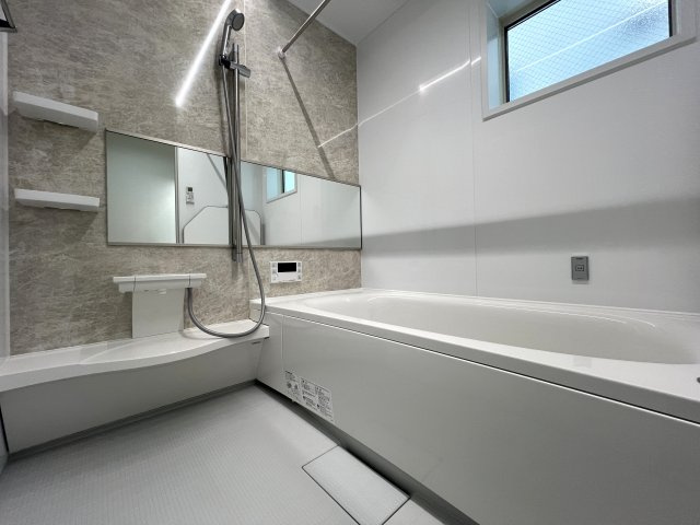 のびのびとした暮らしはここで叶う！横須賀市野比３丁目新築戸建の浴室