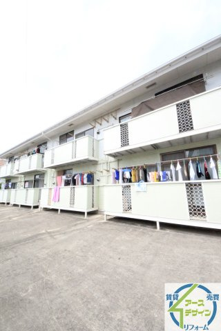 グリーンハイツ大久保の外観