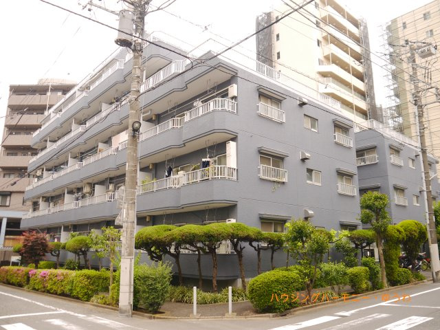 【外観】 | 大山コーポサンキョウ | モダンでスタイリッシュな印象を与えるグレーを基調とした外観。