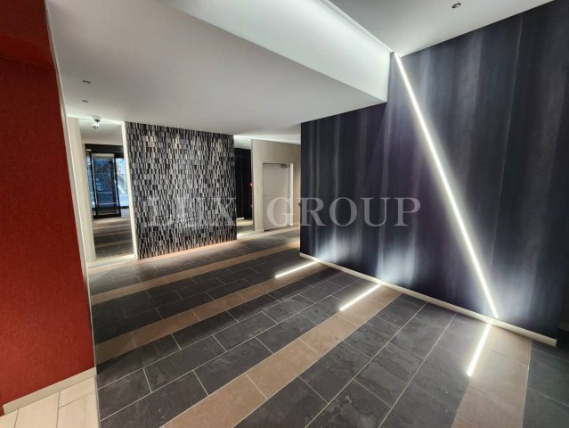 【エントランス】 | MAXIV八王子TRE