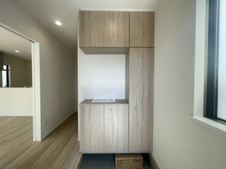 【玄関】 | 読谷村上地（全3棟） | ※同仕様写真です