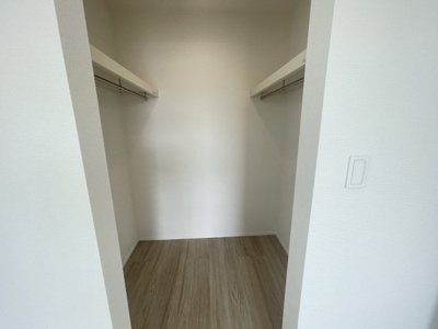 【収納】 | 読谷村上地（全3棟） | C号棟　洋室2号棟　洋室7.5帖＋WIC付き♪