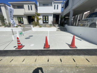 【玄関】 | 読谷村上地（全3棟） | ※同仕様写真です