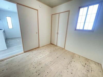 【和室】 | 読谷村上地（全3棟）B・C号棟 | C号棟　和室4.5帖＋収納付き♪