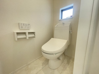 【トイレ】 | 読谷村上地（全3棟） | ※同仕様写真です