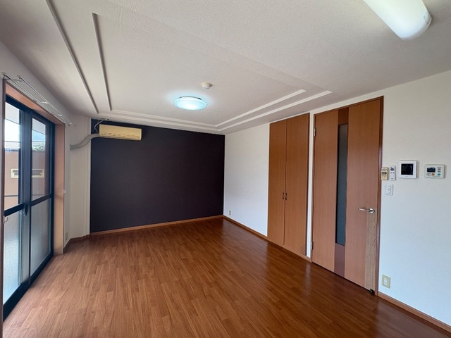 ハイツルーエンの居間・リビング|※同タイプの部屋写真です