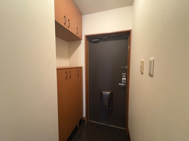 ハイツルーエンの玄関|※同タイプの部屋写真です