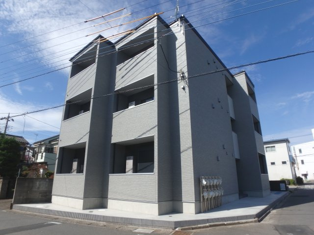 GRADUS鶴ヶ島の外観