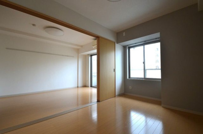 【内装】 | iZAMi