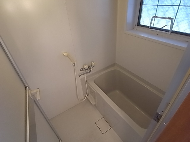 アビタシオン岡本の浴室