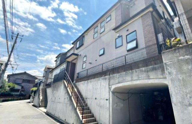 和光市下新倉4丁目　高台立地　大型戸建