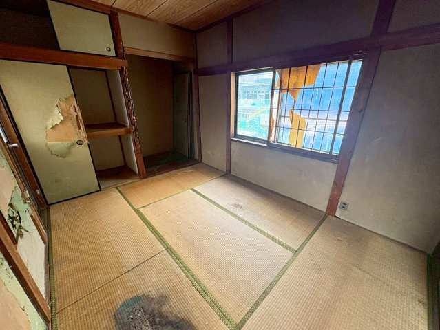 向島本丸町の間取り