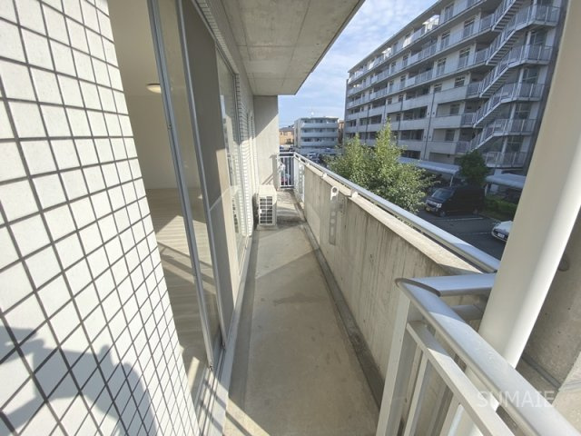 セレーノ大宮A棟のバルコニー