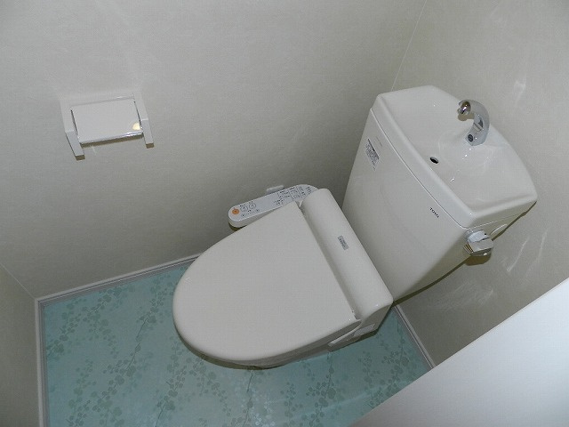 ブリリアンス１の玄関