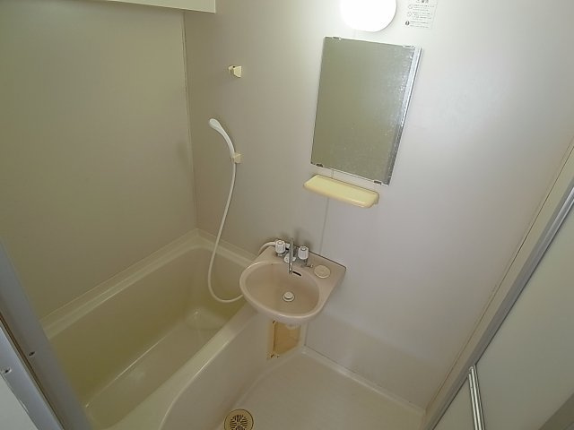 グランディール夢野の浴室|掃除のしやすいバスルーム