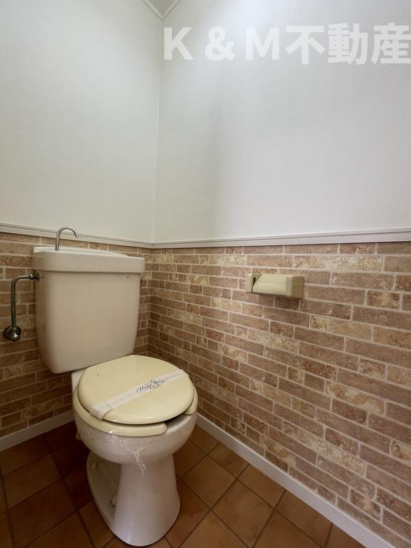 ロイヤル流山のトイレ|ゆったりとした空間のトイレです