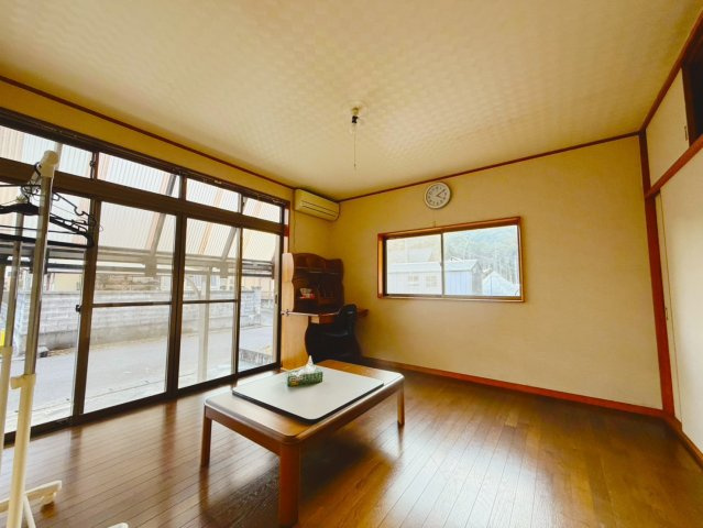 セルフクリーニング済♪鹿沼市板荷中古住宅の洋室