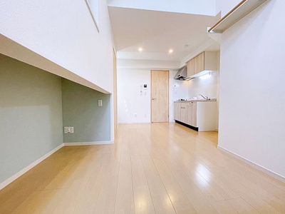 【居間・リビング】 | ル・シャトレ笠寺【名古屋市賃貸・ロフト付】