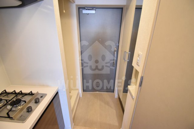 【玄関】 | スプランディッド十三本町 | 落ち着いた玄関です