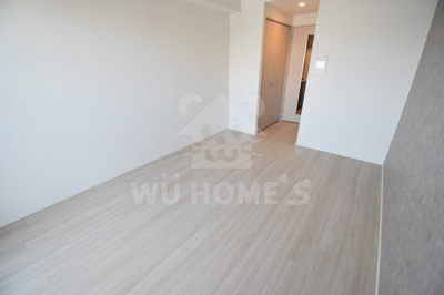 【居間・リビング】 | スプランディッド十三本町 | 使いやすいリビングです