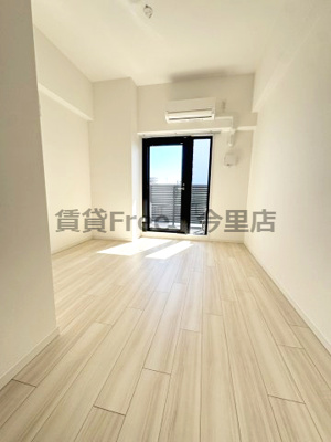 【居間・リビング】 | S-RESIDENCE高井田beleta 仲介手数料無料