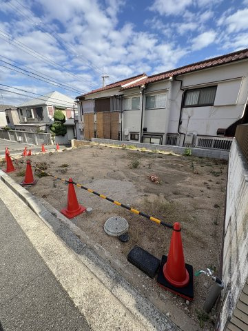 【前面道路含む現地写真】の画像