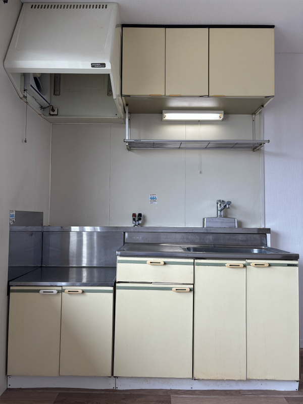 ロイヤルハイツのキッチン|きれいなキッチンです