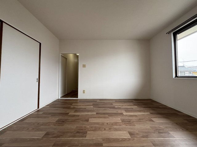 ロイヤルハイツの居間・リビング|リビングです