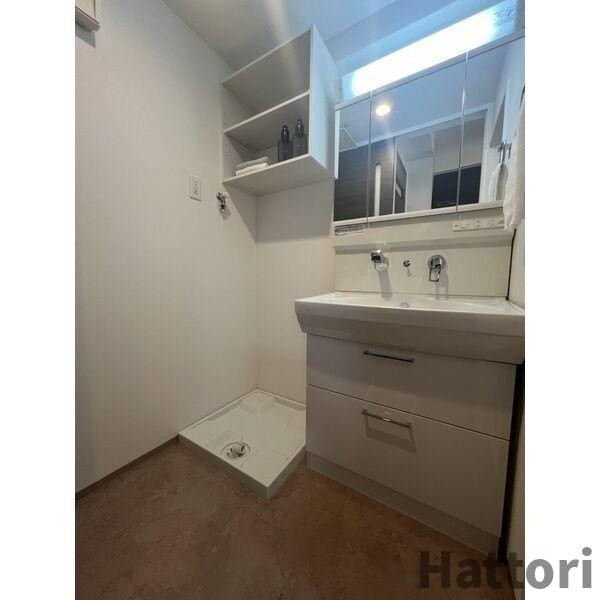 江坂プライマリーワンの洗面所