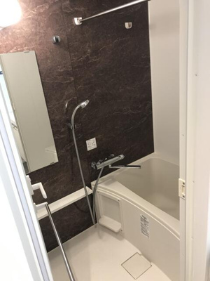 【浴室】 | フィリップ大島 | 写真は同類の部屋で実物とは異… 