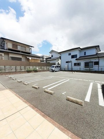 グラン・ソレイユの駐車場|駐車場があります