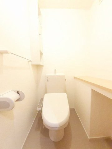 グラン・ソレイユのトイレ|ゆったりとした空間のトイレです