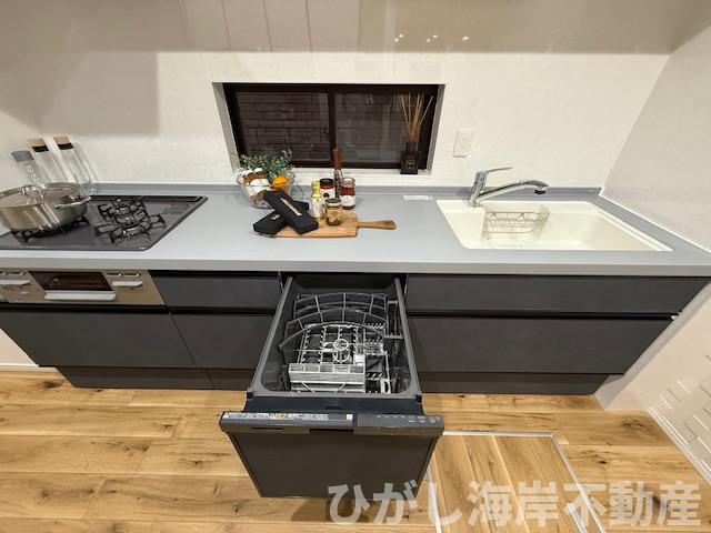 中銀茅ヶ崎マンシオンのキッチン|新規リフォーム完了！　食洗器付きシステムキッチン