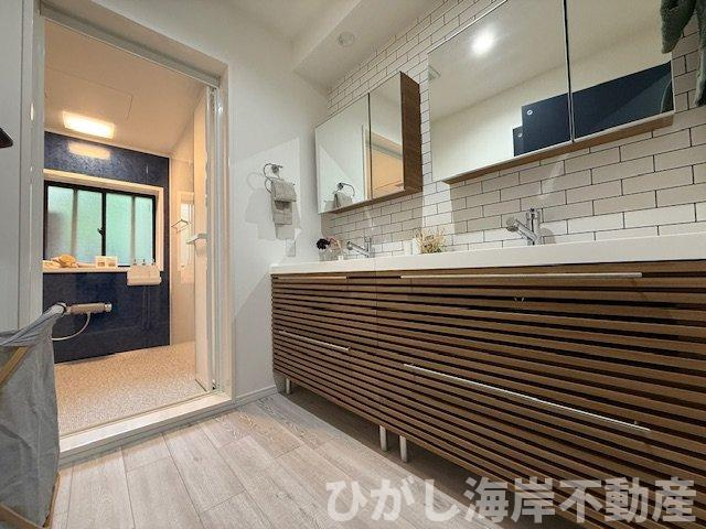 中銀茅ヶ崎マンシオンの脱衣所|新規リフォーム完了！　脱衣スペース