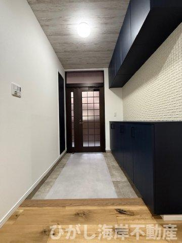 中銀茅ヶ崎マンシオンの玄関|新規リフォーム完了！　玄関