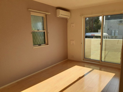 【居間・リビング】 | メゾン・ド・クレインＡ | おしゃれなリビングです