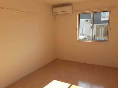 【内装】 | メゾン・ド・クレインＡ | 明るい室内です