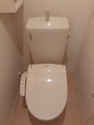 【トイレ】 | メゾン・ド・クレインＡ | シンプルで使いやすいトイレです