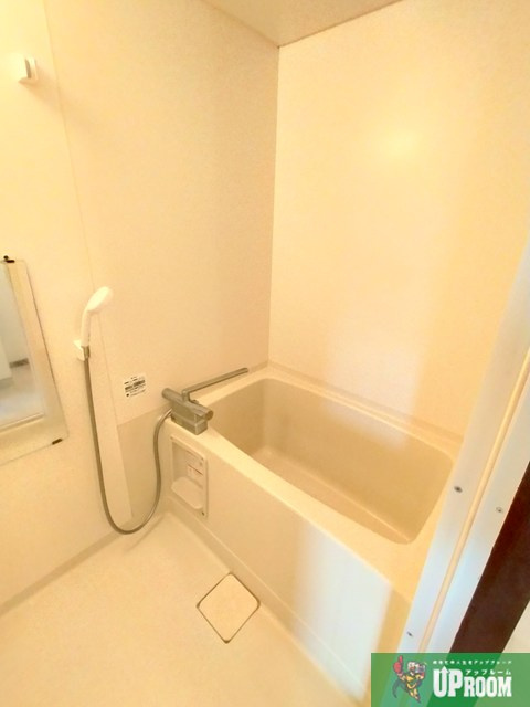 ソレアード千代鶴の浴室