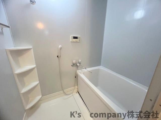 茅ヶ崎市高田1丁目　アルカディア茅ヶ崎Bの浴室|浴室スペース◇