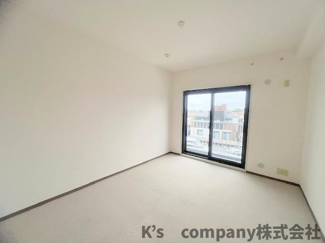 茅ヶ崎市高田1丁目　アルカディア茅ヶ崎Bの寝室|洋室7帖◇主寝室におすすめです◇