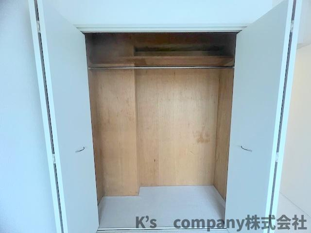 茅ヶ崎市高田1丁目　アルカディア茅ヶ崎Bの収納|洋室６帖の収納スペース◇