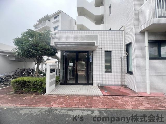 茅ヶ崎市高田1丁目　アルカディア茅ヶ崎B|エントランス周辺スペース◇